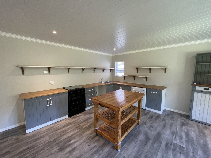 1 Bedroom Property for Sale in Kidds Beach Eastern Cape